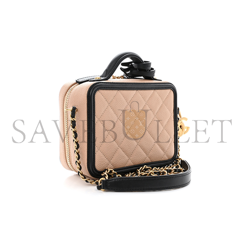 CHANEL CAVIAR QUILTED SMALL CC FILIGREE VANITY CASE 1369915 (16*12*7cm)